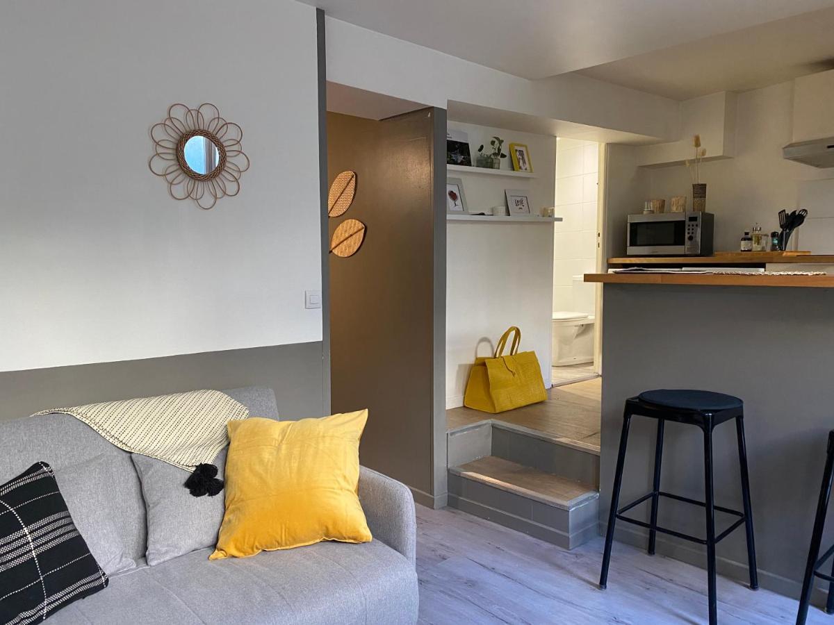 Pied A Terre En Plein Coeur De Montmorency Exterior photo